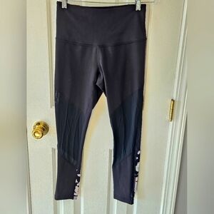 Z by Zella Small Cropped Leggings Floral
